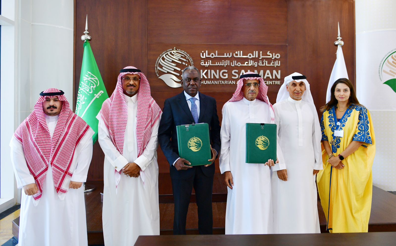 مركز الملك سلمان للإغاثة يوقع اتفاقيتين مع منظمة  اليونيسيف لتوفير خدمات المياه والإصحاح البيئي والدعم الغذائي للمتضررين من الزلزال في سوريا
